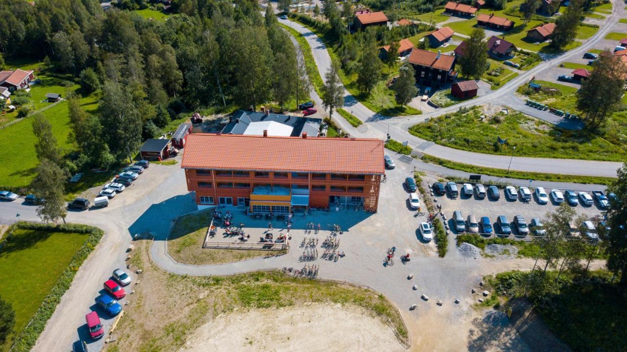 Jbp Hotell Jarvso Exterior foto