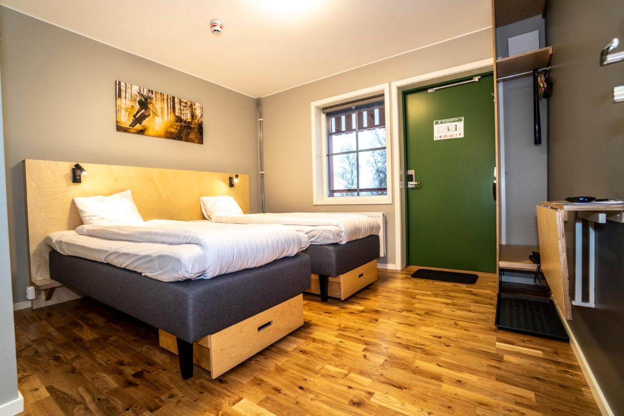 Jbp Hotell Jarvso Exterior foto