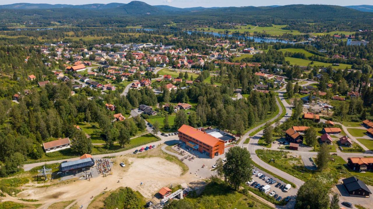 Jbp Hotell Jarvso Exterior foto